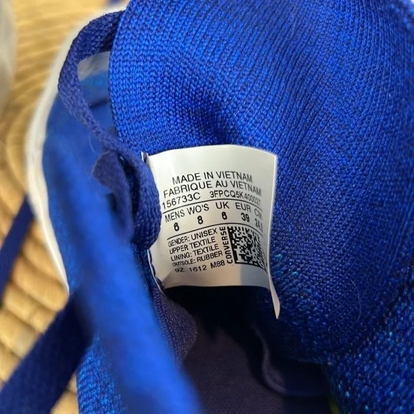 Converse Flyknit High Top Chuck Taylor All Stars Blue 8 - Picture 10 of 10